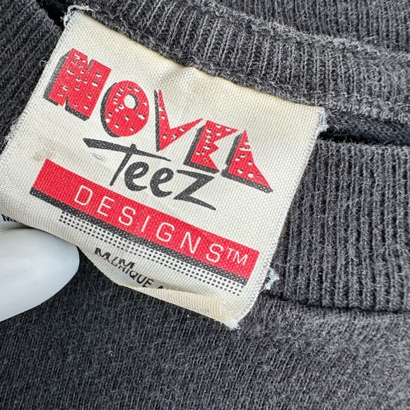 Vintage Looney Tunes Wile E. Coyote 1993 single stitch Tshirt - Picture 3 of 9